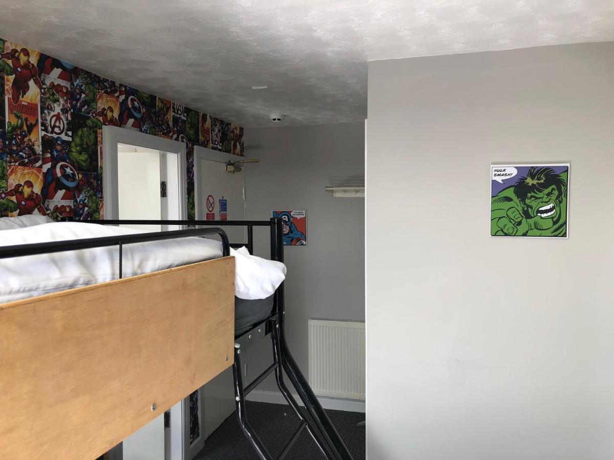 Ultimate Family Guest House Blackpool Ngoại thất bức ảnh