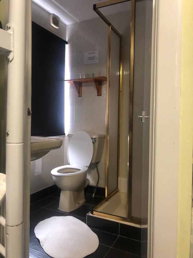 Ultimate Family Guest House Blackpool Ngoại thất bức ảnh